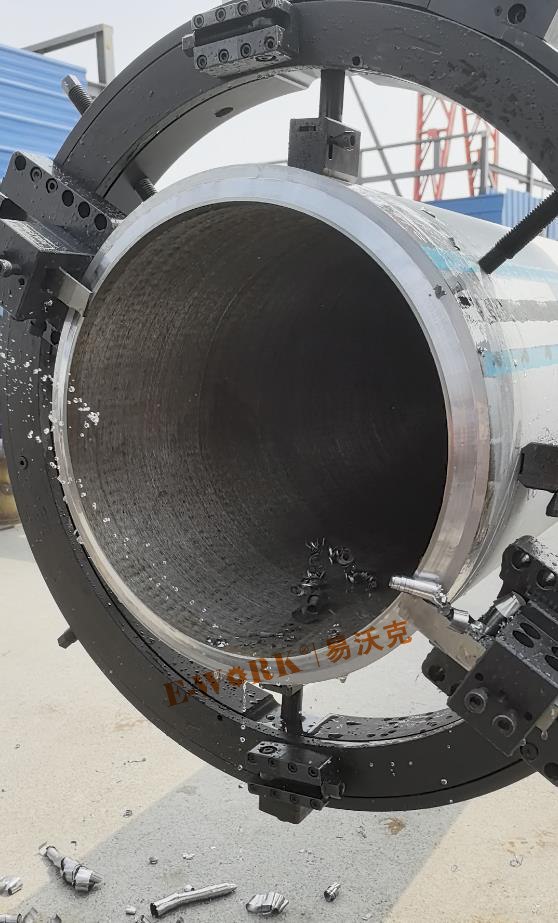 遼寧盤錦化工廠切割坡口現(xiàn)場